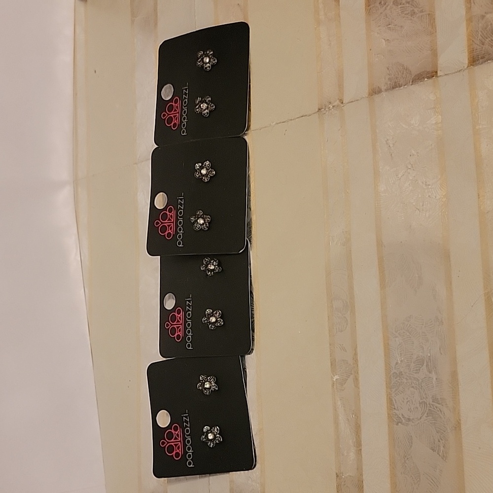 PAPARAZZI EARRINGS BUNDLE